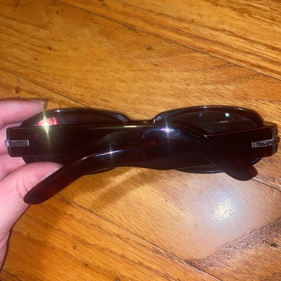 Gucci sunglasses - Picture 2 of 4